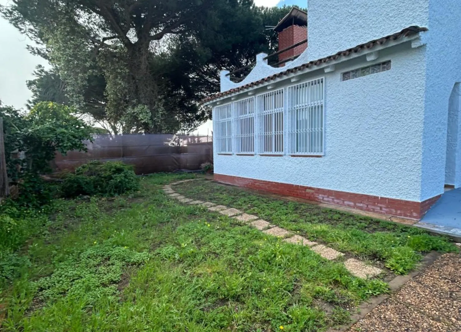 Chalet En Parcela Privada Huelva