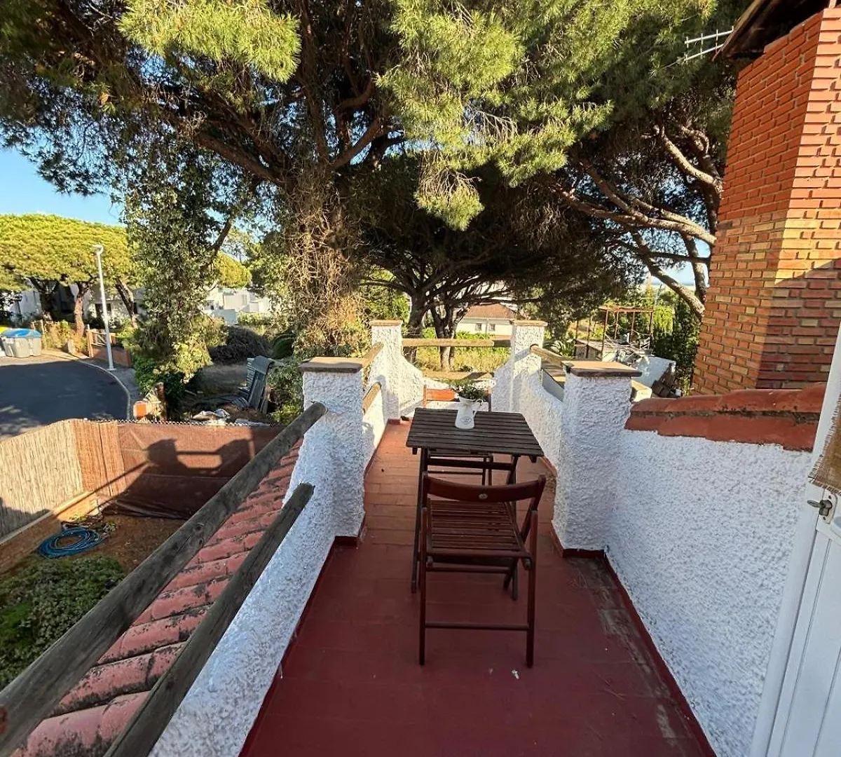 Chalet En Parcela Privada Huelva